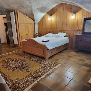 Bed & Breakfast Maison Au Loup - Superbe Ancien Particulier Du Xvie Siecle Au Coeur De La Vieille Du Puy