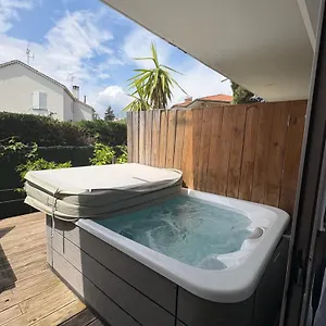 Sable Et Soleil - Port, Et Jacuzzi Prive Frankrijk