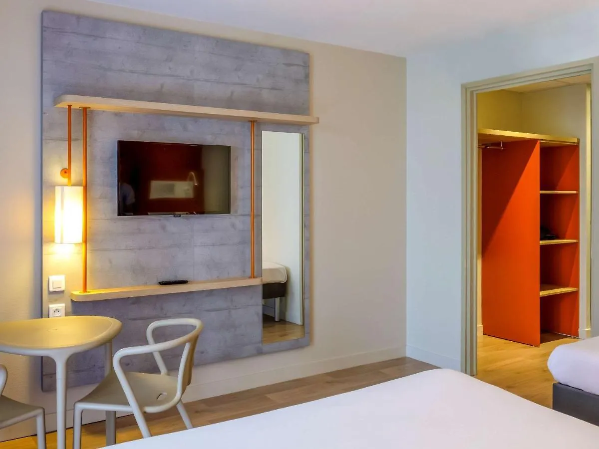 Отель Ibis Budget Le Puy En Velay